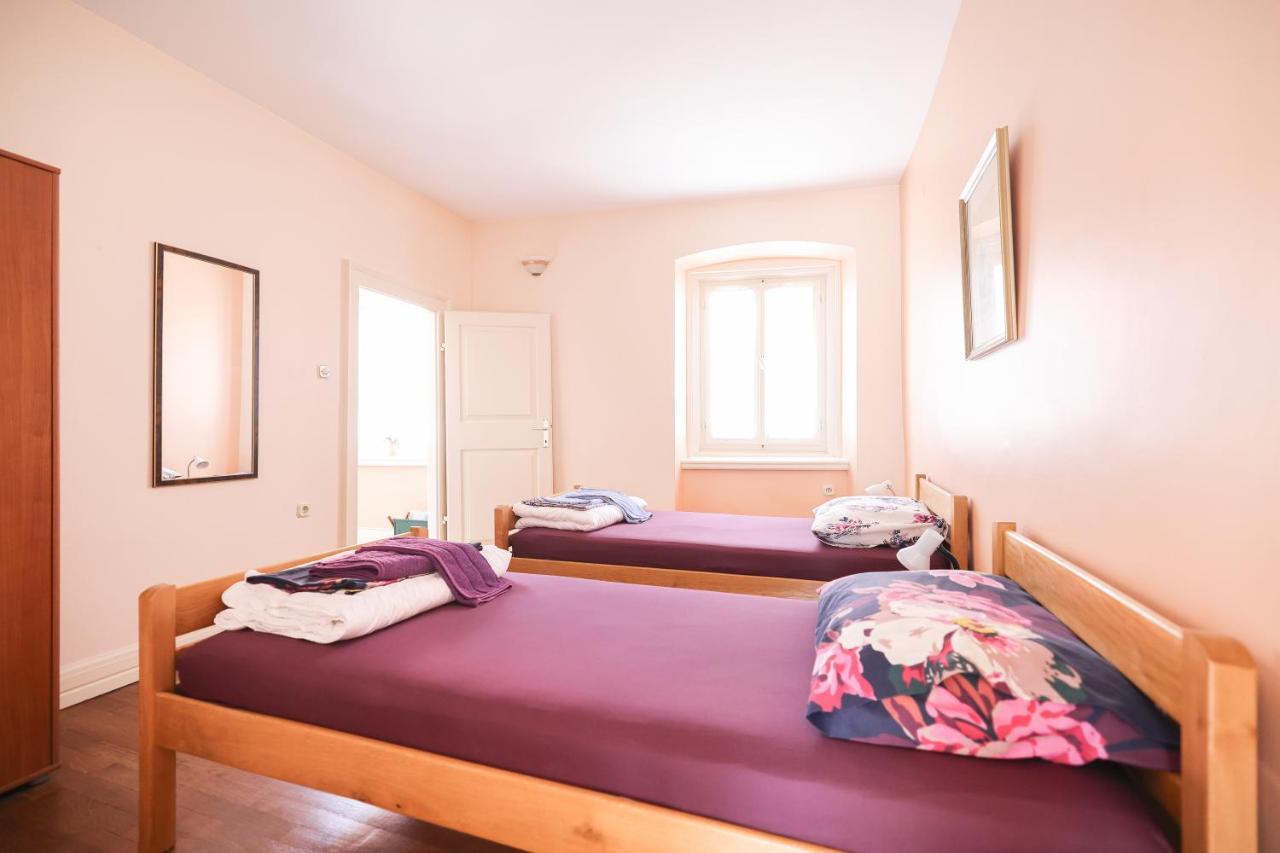 Two Bedroom Apartment In City Center Igor Zadar Exterior foto