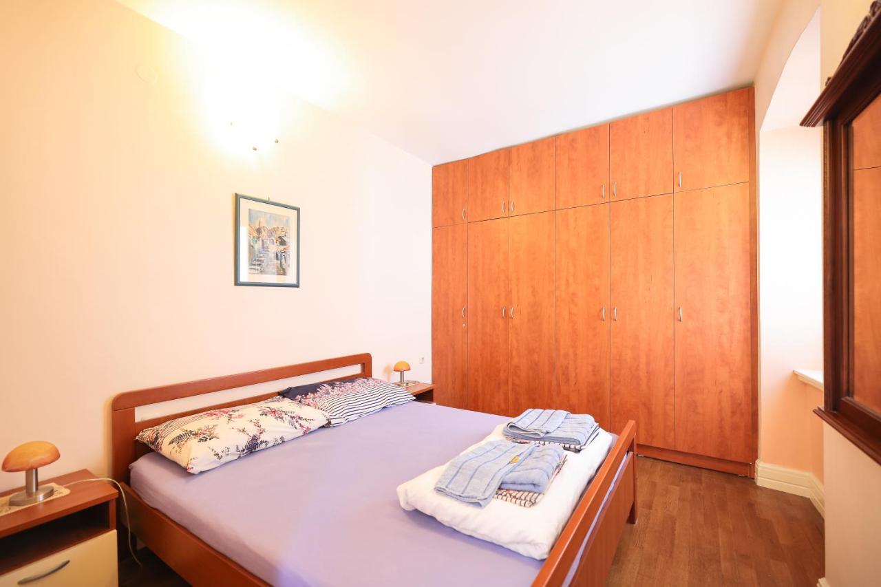 Two Bedroom Apartment In City Center Igor Zadar Exterior foto